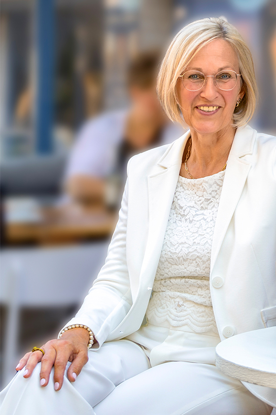 Angelika Dornbusch, die Inhaberin der Ferienwohnungen Dornbusch am Steinhuder Meer